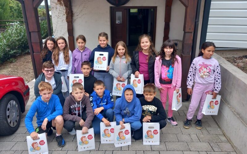 Posjet učenika Osnovne škole Popovača predavanju povodom Dana meda